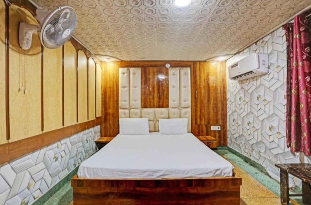 Mishra Residency Hotell Amritsar Exteriör bild